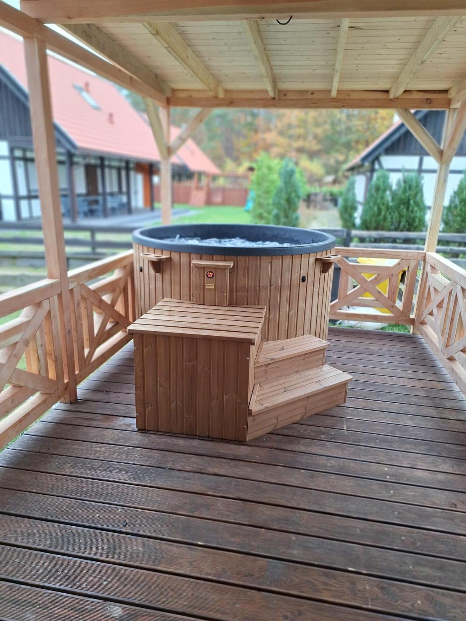 Pastelowy Domek Z Balia Elektryczna Z Jacuzzi Zalakowo Екстериор снимка